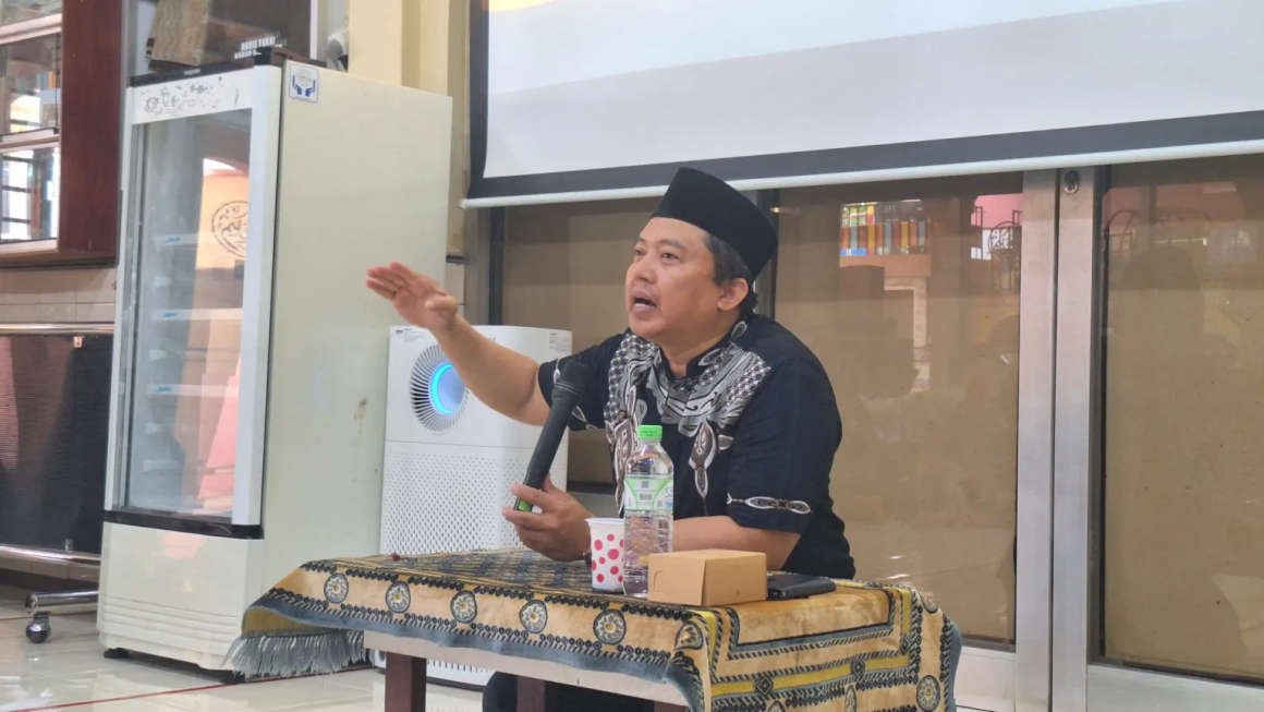 Dari Mimbar ke Medsos: Ini Strategi Dai Muda Memakmurkan Masjid