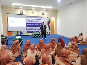 Bukan Sembarang Kajian! ‘Gus Imsap’ Beberkan Jurus Spiritual Mengelola Hati untuk Dokter dan Nakes di Surabaya