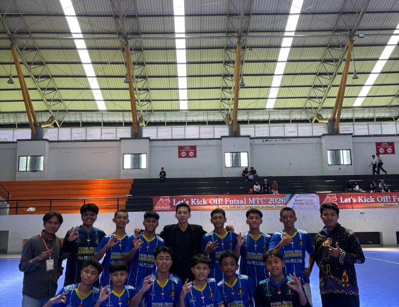 Turun Gunung ke GOR Pertamina, Manajer MIFA Kawal Langsung Skuad SMP Muhammadiyah 7 Surabaya