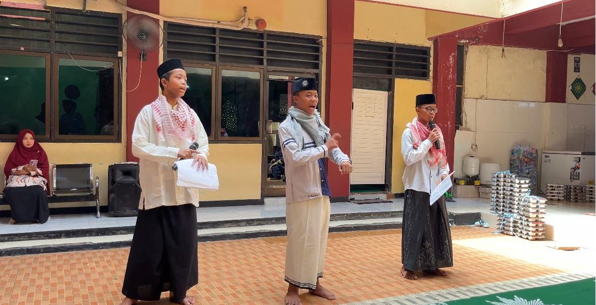Dari Kuis Bahasa Arab Hingga Ashabul kahfi: Maulid dan Maulud ala SMPM7 Surabaya