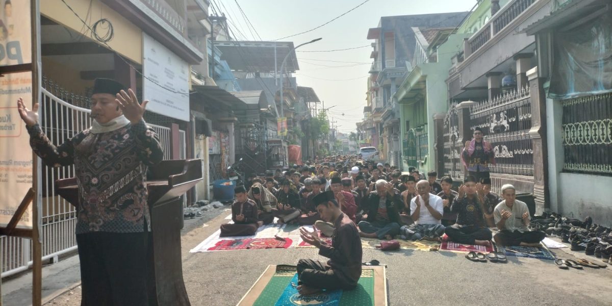 Sekolahnya Para Pemimpin Mengetuk Pintu Langit Pecah Tangis dan Istighfar Kirim Doa Menembus Asap Kalimantan